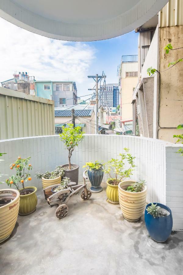 Fun Simon Apartment Tainan Exterior photo